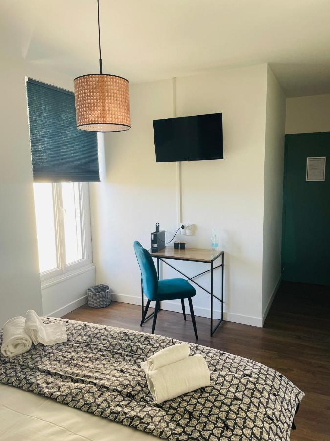 Logis Paul Massy Bed and Breakfast Meschers-sur-Gironde Buitenkant foto